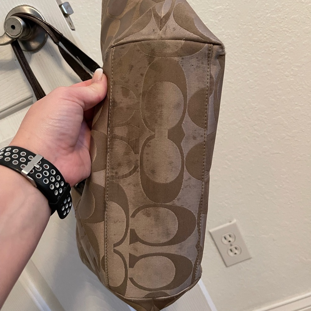 Extra Large 3 Compartment Authentic Satin Coach P… - image 8